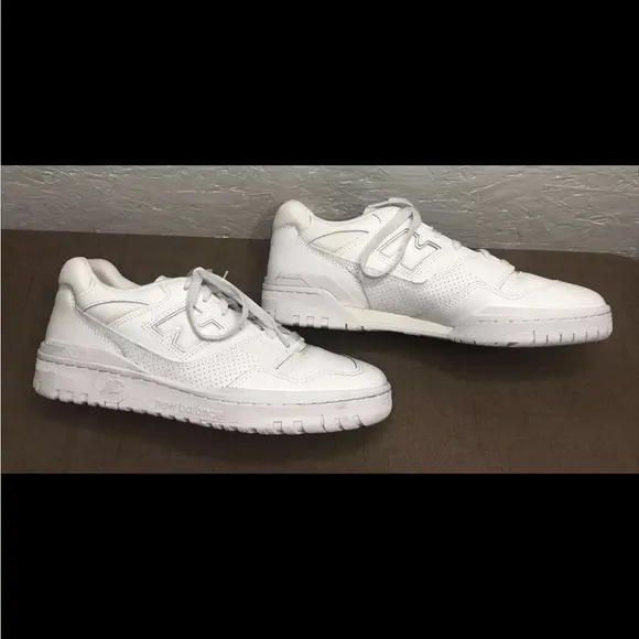 NEW BALANCE 550 Size 12D Triple White Leather Shoes Sneakers (BB550WWW)