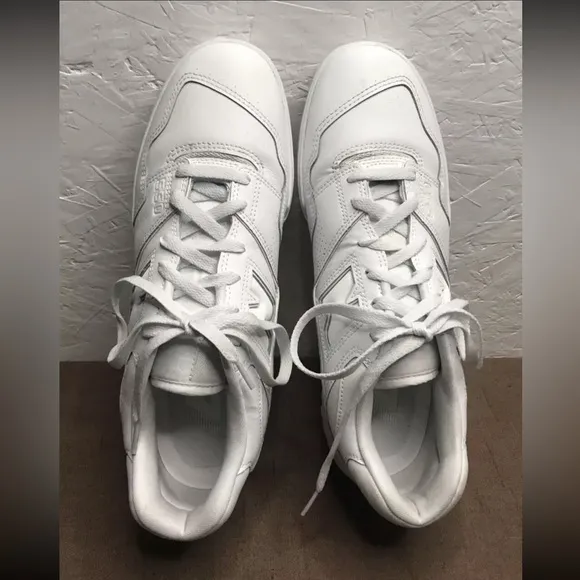NEW BALANCE 550 Size 12D Triple White Leather Shoes Sneakers (BB550WWW)