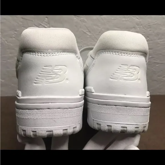 NEW BALANCE 550 Size 12D Triple White Leather Shoes Sneakers (BB550WWW)