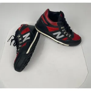 New Balance 710 Mens Red/Black Hiking Boots Size 11.5 H710KP Comfort