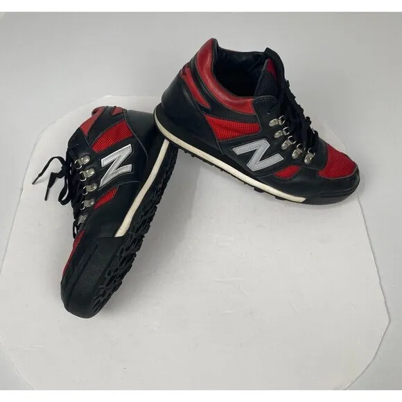 New Balance 710 Mens Red/Black Hiking Boots Size 11.5 H710KP Comfort
