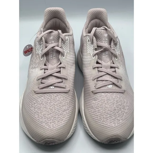 New Balance Fuel Cell Shift TR Violet Women’s Size‎ 9.5 Wide
