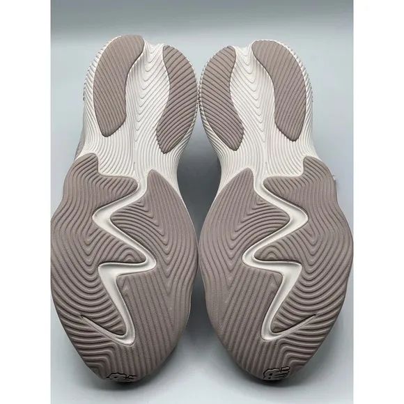 New Balance Fuel Cell Shift TR Violet Women’s Size‎ 9.5 Wide
