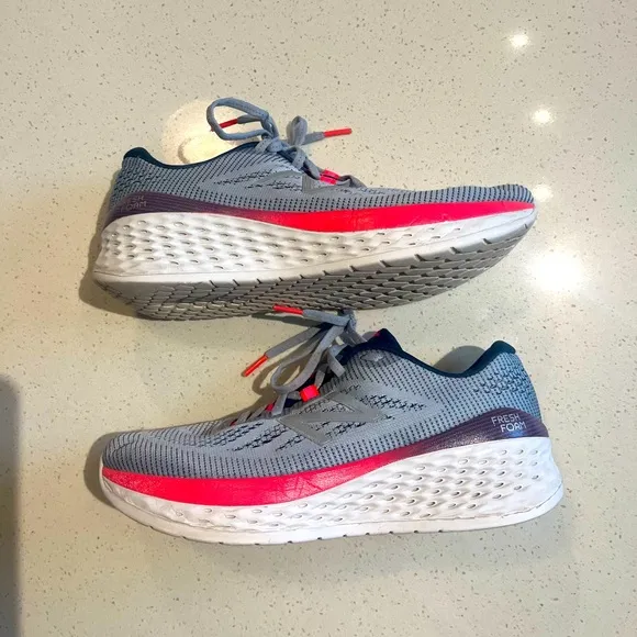 New Balance | Women’s Fresh Foam More WMORGC Running Shoes Sneakers Size 9