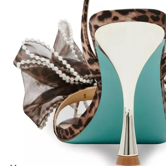 new  BETSEY JOHNSON Leopard Bow Heeled Sandals (251)