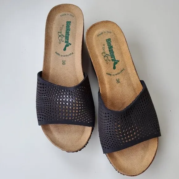 New Bionatura Wedge Platform slip-on perforated leather sandals