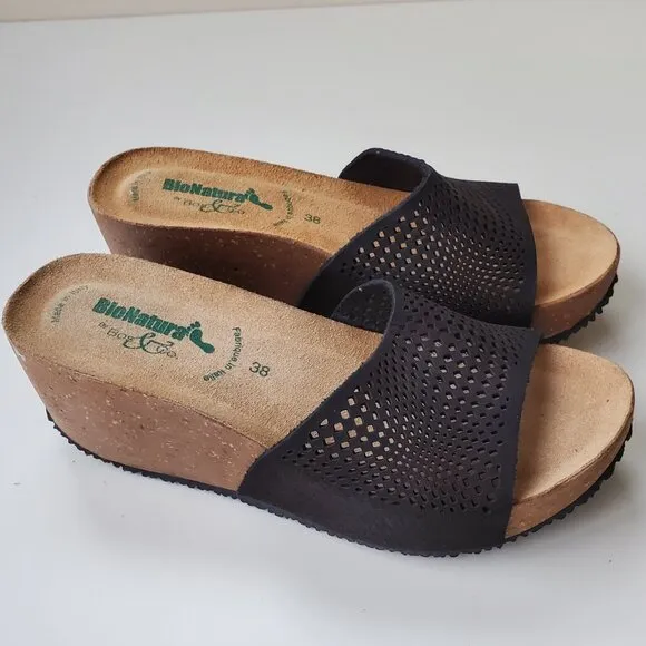 New Bionatura Wedge Platform slip-on perforated leather sandals