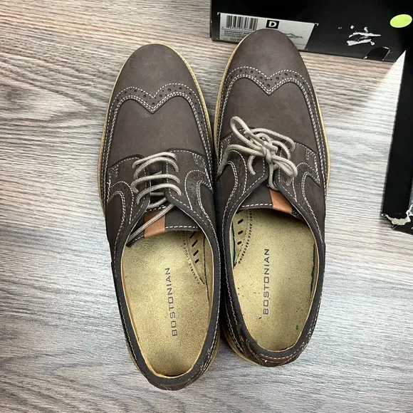 NEW Bostonian Brown Nubuck Haymaker Wingtips 11 M