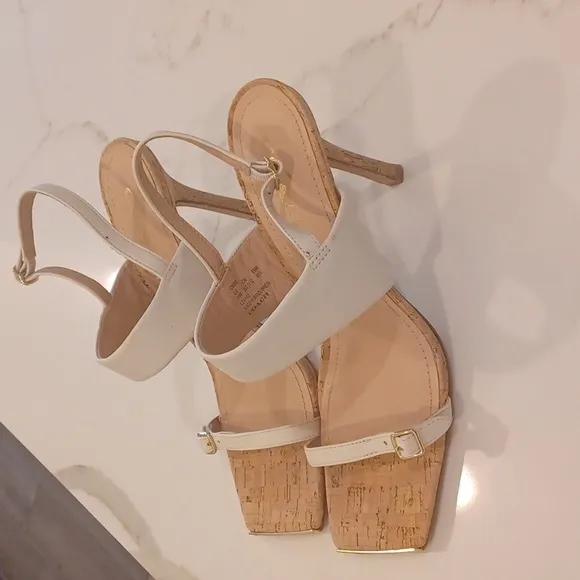 NEW Coach KIT Cream Color  Leather Cork High Heel Sandals SZ 10