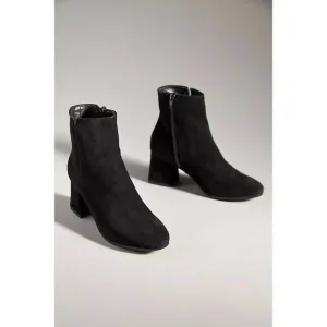 NEW CORDANI women's nahla boots in black suede