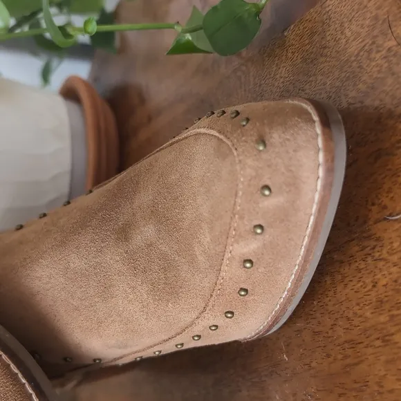 New Crown Vintage Kavita Leather Suede Studded Bootie Boot Size 6.5