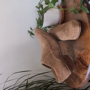 New Crown Vintage Kavita Leather Suede Studded Bootie Boot Size 6.5