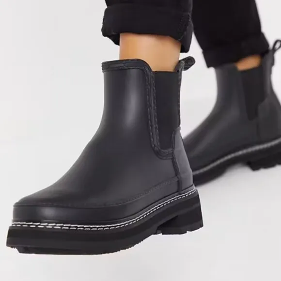 NEW HUNTER Refined Stitch Chelsea Rain Boots - Waterproof black For Women 252