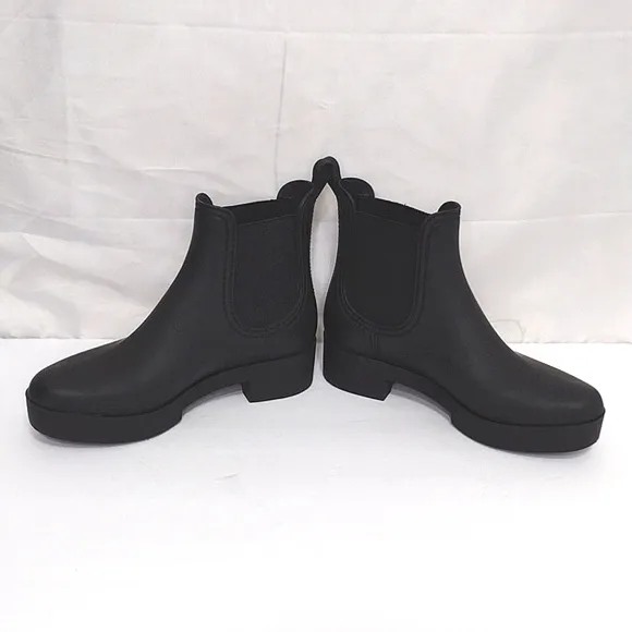 New Jeffrey Campbell Women's Hydra Matte Chelsea Platform Lug Sole Boots US 9