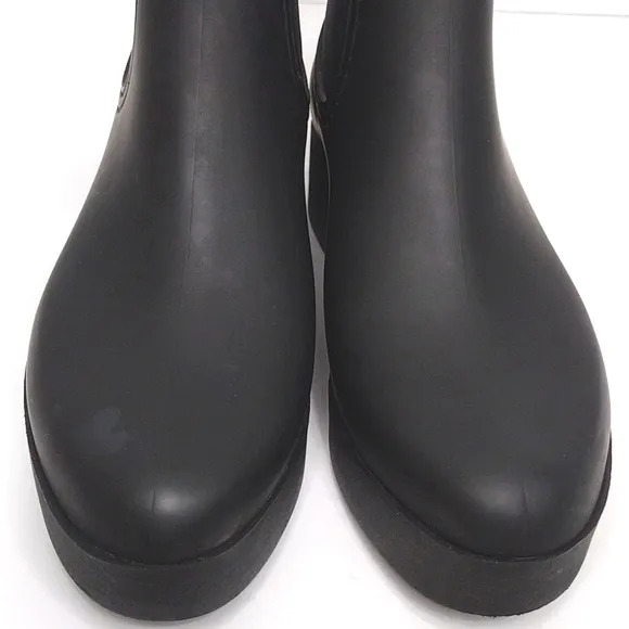 New Jeffrey Campbell Women's Hydra Matte Chelsea Platform Lug Sole Boots US 9