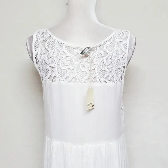 NEW Jodifl Crisp White Mixed Media Crochet Crinkle Material Midi Summer Dress