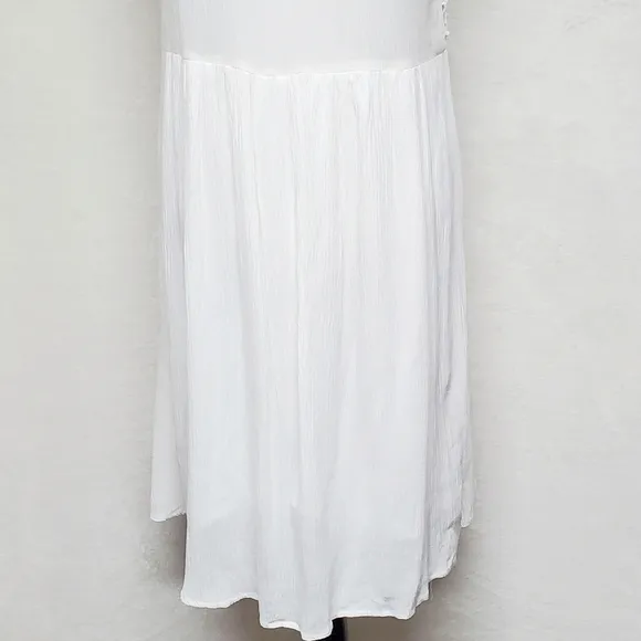 NEW Jodifl Crisp White Mixed Media Crochet Crinkle Material Midi Summer Dress