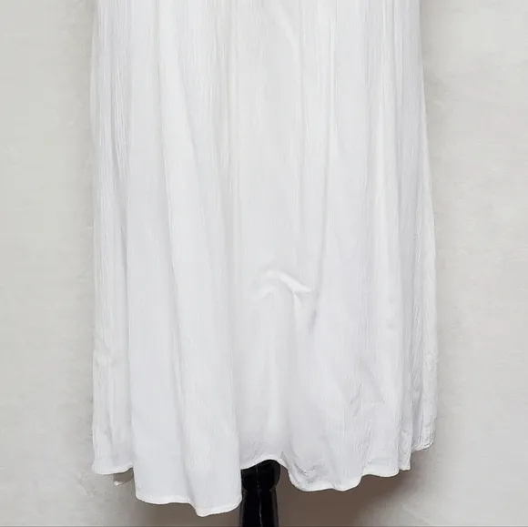 NEW Jodifl Crisp White Mixed Media Crochet Crinkle Material Midi Summer Dress