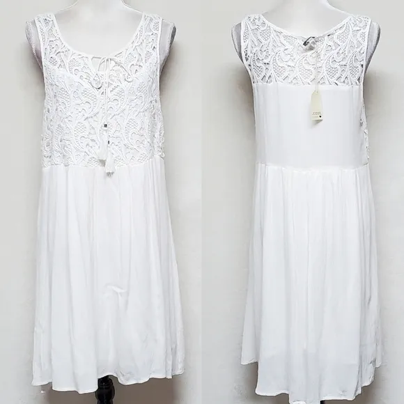 NEW Jodifl Crisp White Mixed Media Crochet Crinkle Material Midi Summer Dress
