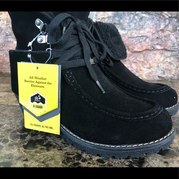 NEW Khombu Sasha Lace-Up Cold-Weather Moon boots