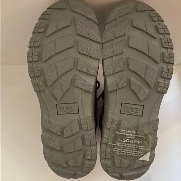 NEW Kids UGG WATERPROOF leather boots