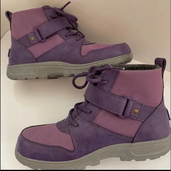 NEW Kids UGG WATERPROOF leather boots