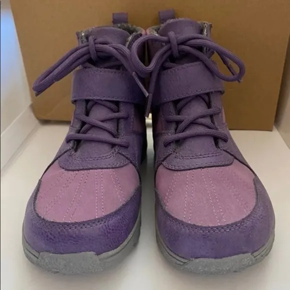 NEW Kids UGG WATERPROOF leather boots