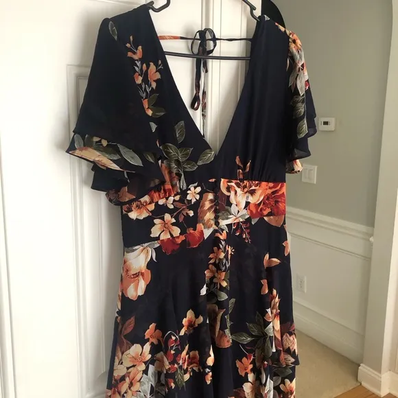 New: Lulus Midnight Mood Tiered Maxi Dress. Size Medium