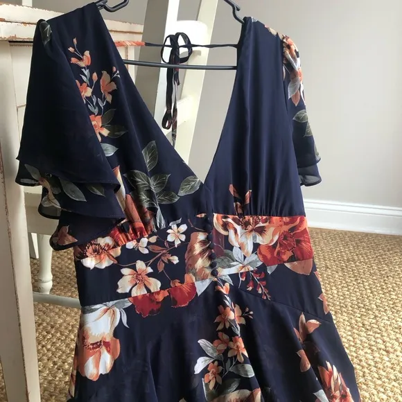 New: Lulus Midnight Mood Tiered Maxi Dress. Size Medium