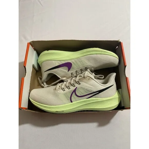 New Men’s Size 11 - Nike Air Zoom Pegasus 39 Red Plum Volt DH4071 101
