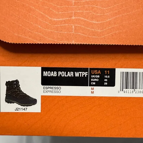 NEW-Merrell Moab Polar Hiking Boots- Men's Size 11 in Expresso J21147