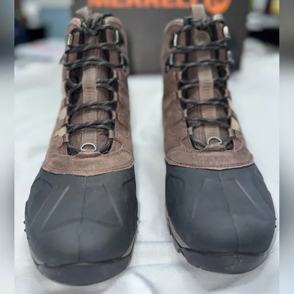 NEW-Merrell Moab Polar Hiking Boots- Men's Size 11 in Expresso J21147