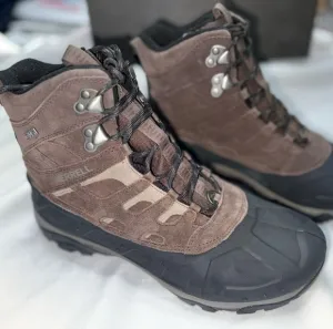 NEW-Merrell Moab Polar Hiking Boots- Men's Size 11 in Expresso J21147