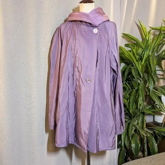 NEW Mycra Pac Purple Donatella Hooded Reversible Rain Coat Small Medium