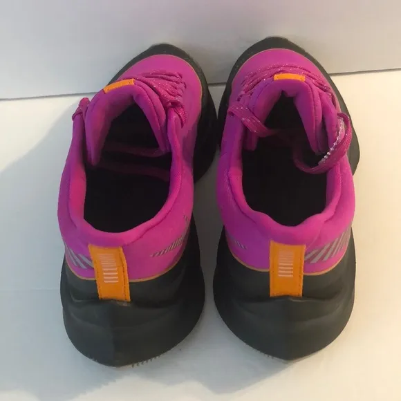 New Nike Air Zoom Winflo 6 Shields Running Shoe