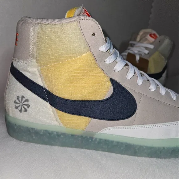 NEW Nike, Blazer Mid 77, Men's 14, Multicolor
