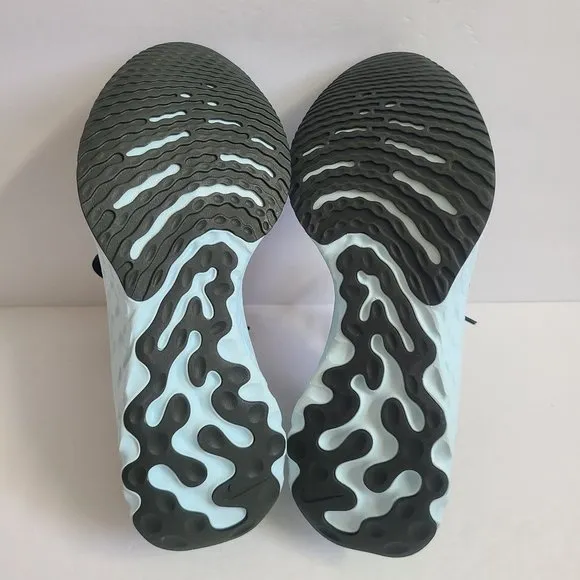 NEW Nike React Infinity Run Flyknit 3 Running Shoes DH5392-300 Size 6.5 Black
