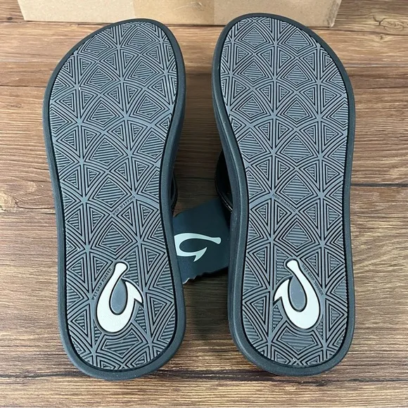 NEW Olukai Puawe Black Flip-Flops Sandals Slip-On Shoes Women’s Size 6