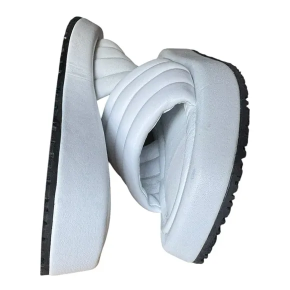 New! P448 Fergie Slip On Open Toe Leather Slide Sandals