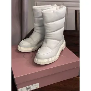 New! Sarto white snow boot