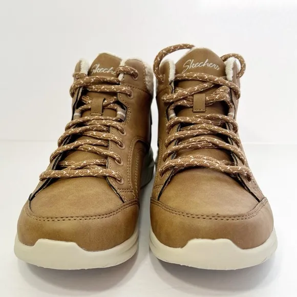 NEW Skechers Women's Ultra Flex 2 Casual Mix Chestnut Boots Size 9 NWT