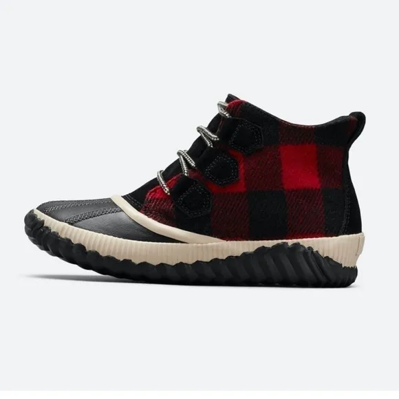 New SOREL Out 'N About Plus Waterproof Tartan Boot