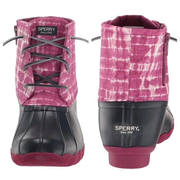 NEW Sperry Saltwater Ankle Rubber Duck Rain Snow Winter Boots Magenta Tie Dye