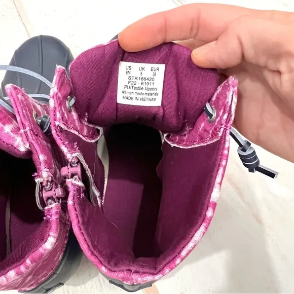 NEW Sperry Saltwater Ankle Rubber Duck Rain Snow Winter Boots Magenta Tie Dye