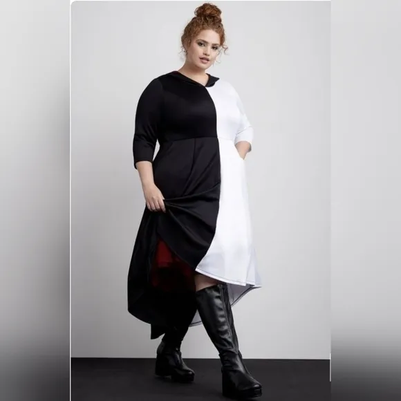 New Torrid Disney Cruella Hooded Scuba Multi Dress Size 6X / 30