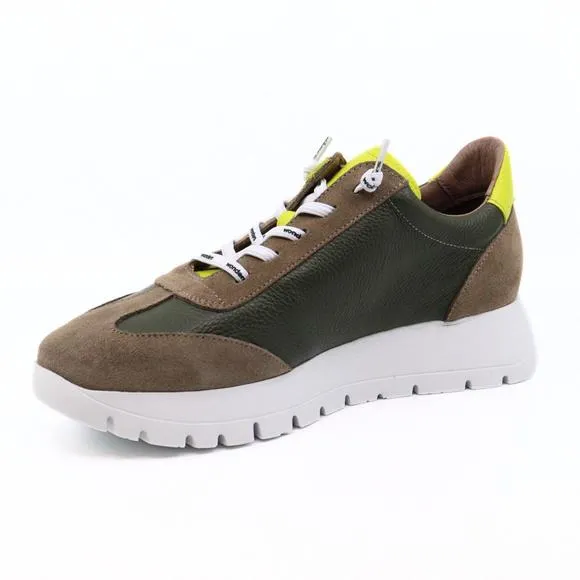 NEW WONDERS women's trend cyber sneakers in taupe