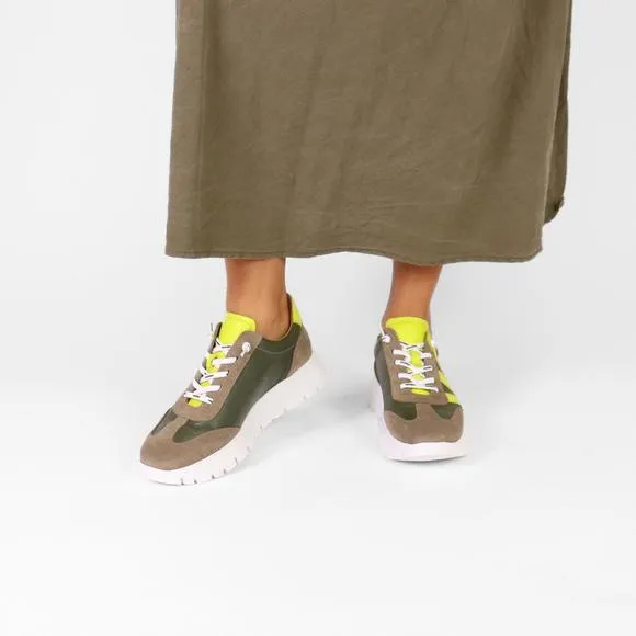 NEW WONDERS women's trend cyber sneakers in taupe