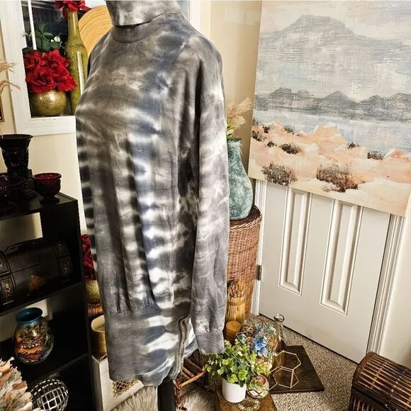 New Young Fabulous &amp; Broke Tye Dye TurtleNeck Asymmetrical Mini Sweater Dress.