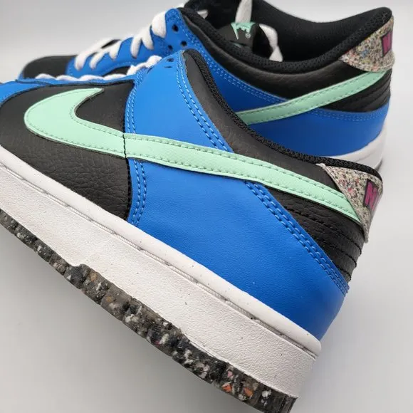 NEW Youth 7 / Women's 8.5 Nike Dunk Low Special Edition - DR0165-001