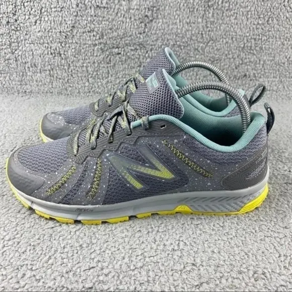 New balance 590v4 Shoes‎ Sneakers Womens 9.5 B Gray Running FUELCORE